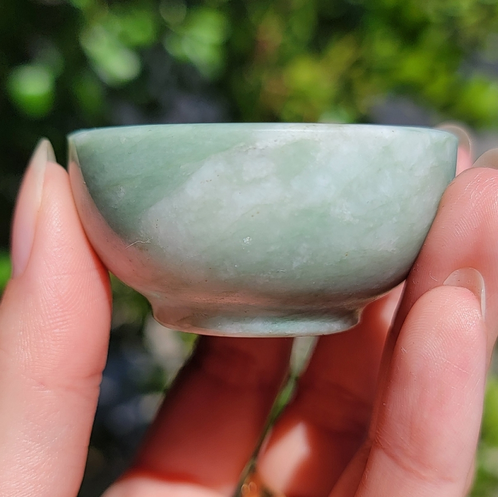(#25) NEW 2" x 1.375" JADE BOWL